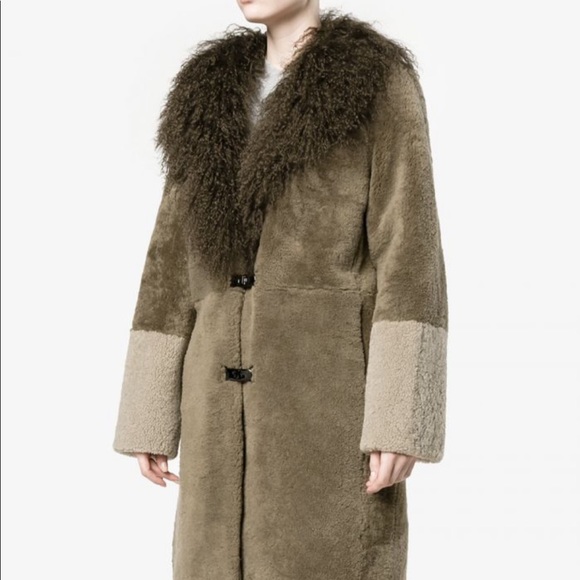 Saks Potts Febbe shearling coat. Bnwot. Size 1. - Picture 2 of 4